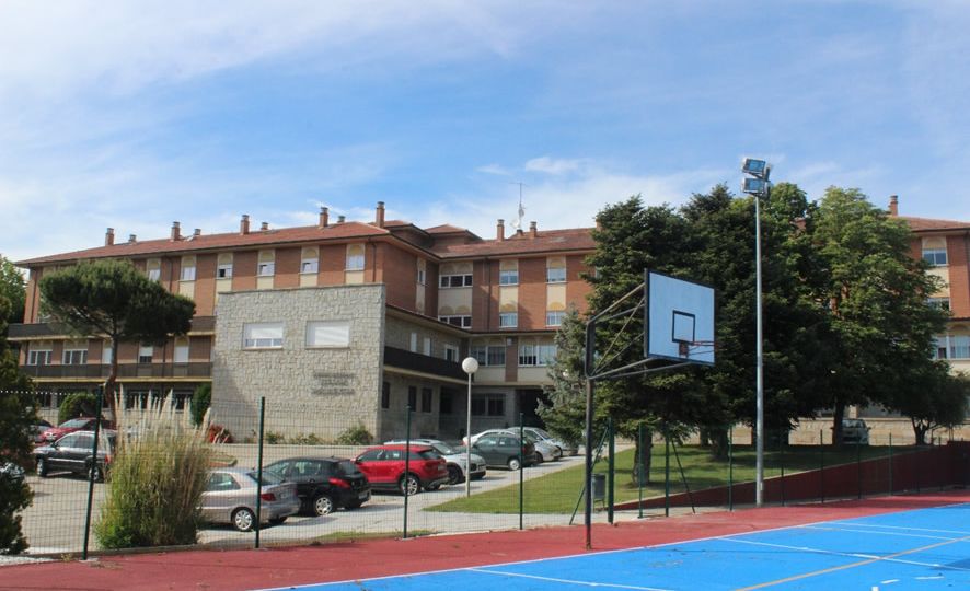 colegio-mayor-tomas-luis-de-victoria-01